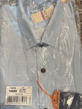 Tommy Bahama Men's Arctic Ice Light Blue Button-Down Shirt